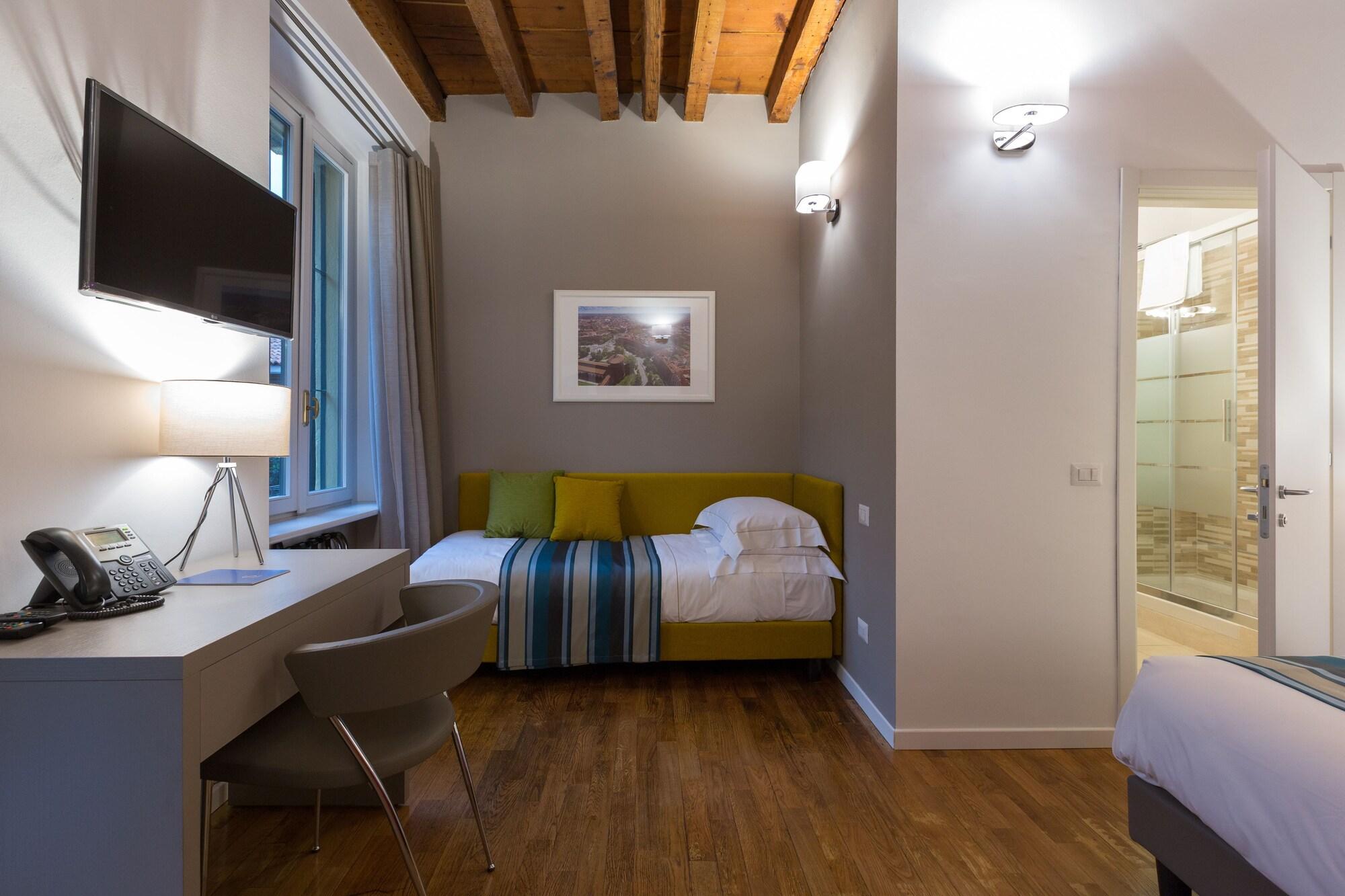 Ai Suma Hotel Милано Екстериор снимка